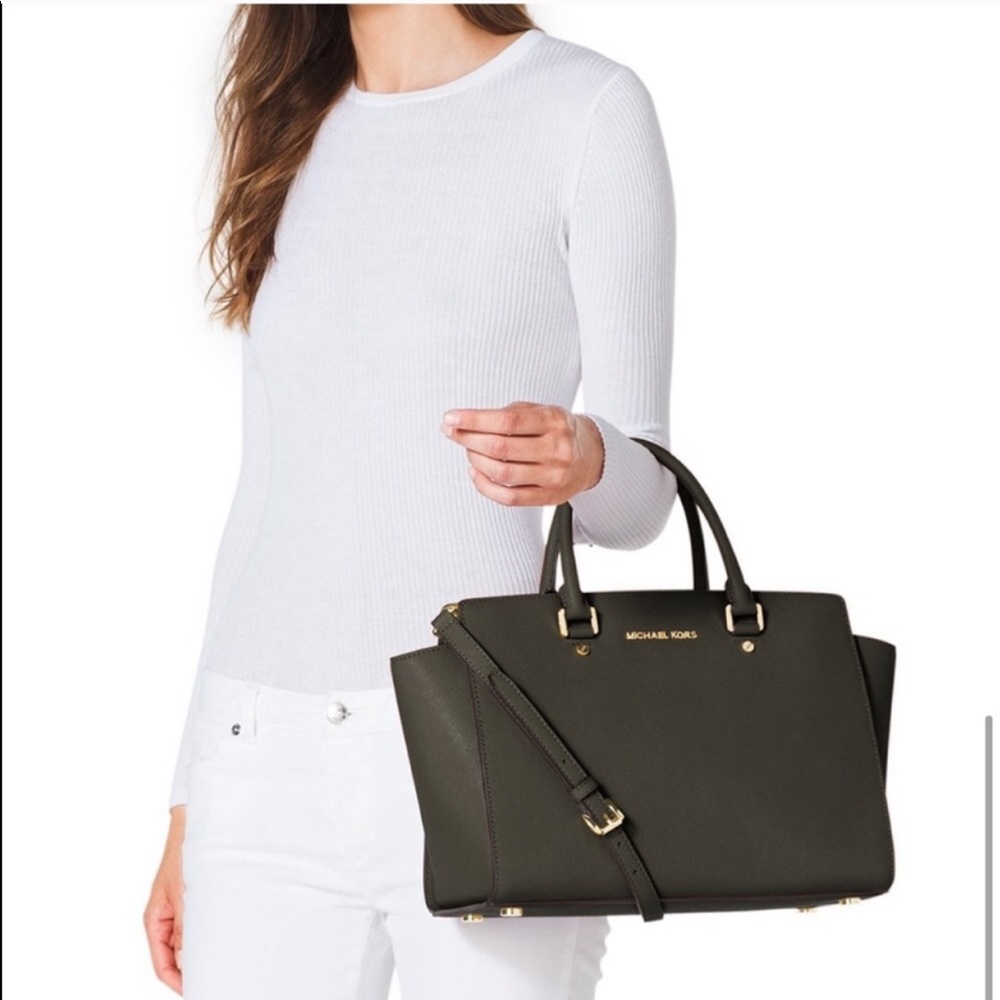 Micheal Kors Selma Bag - Picture 2 of 8